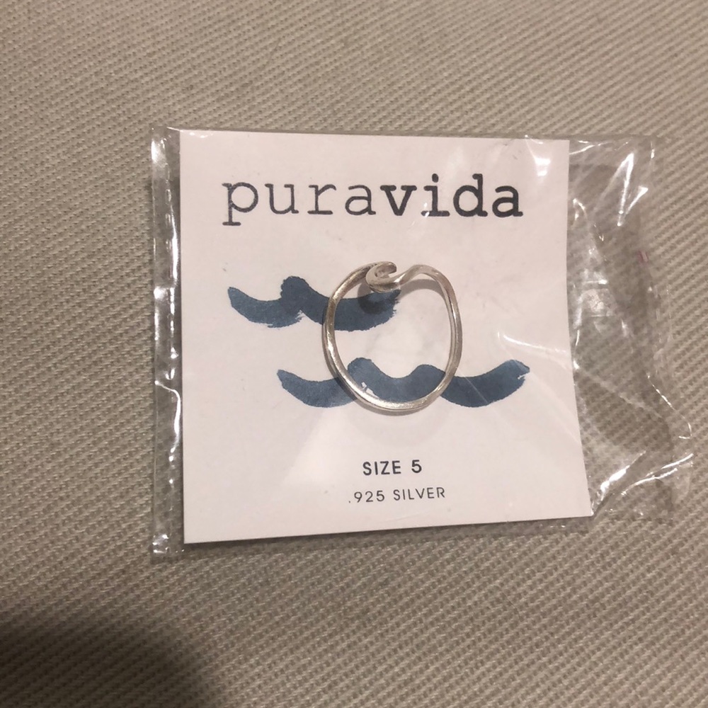 Pura Vida Wave Ring- size 5